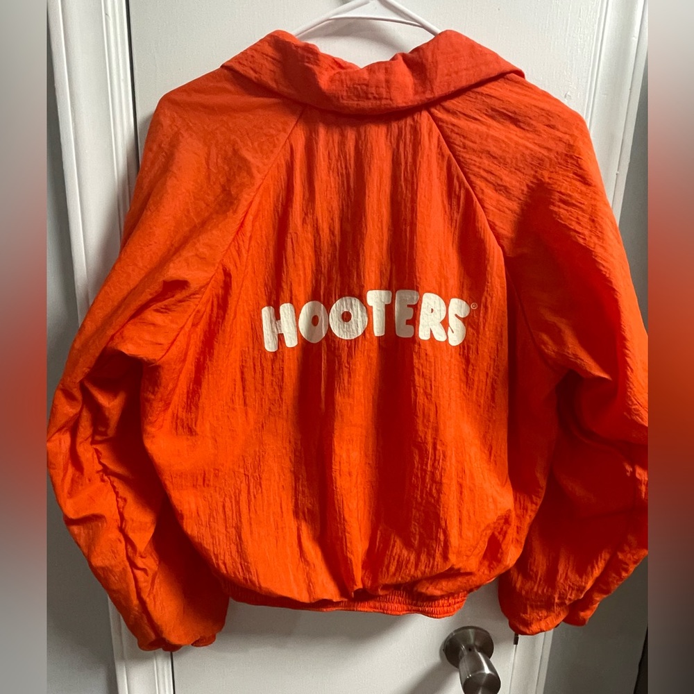 Rare vintage hooters jacket windbreaker WITH matching pants